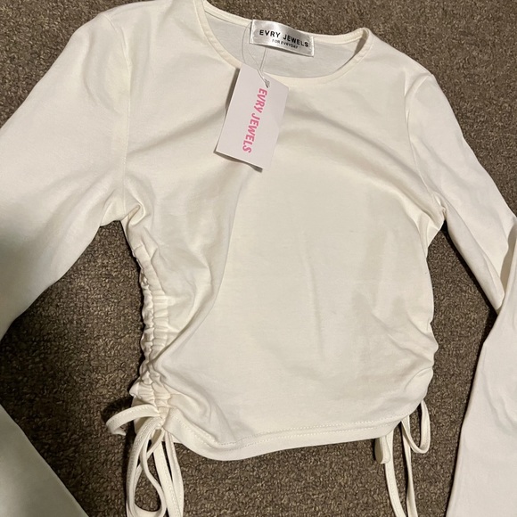 Evry Jewels white long sleeve new - Picture 1 of 1